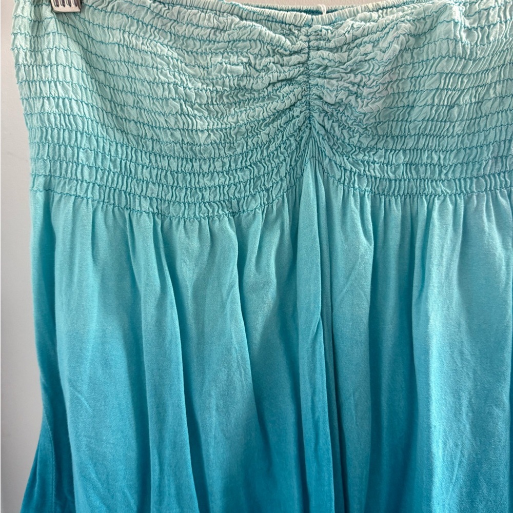 Blue Ombre strap less Guess top
